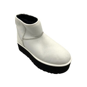 UGG Women's Classic Mini Platform Leather Boots White - Medium